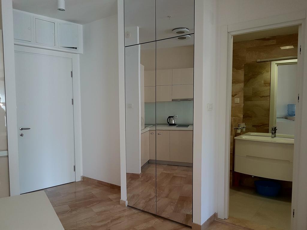 Apartment Tc Lux Vlsb Budva Exterior foto